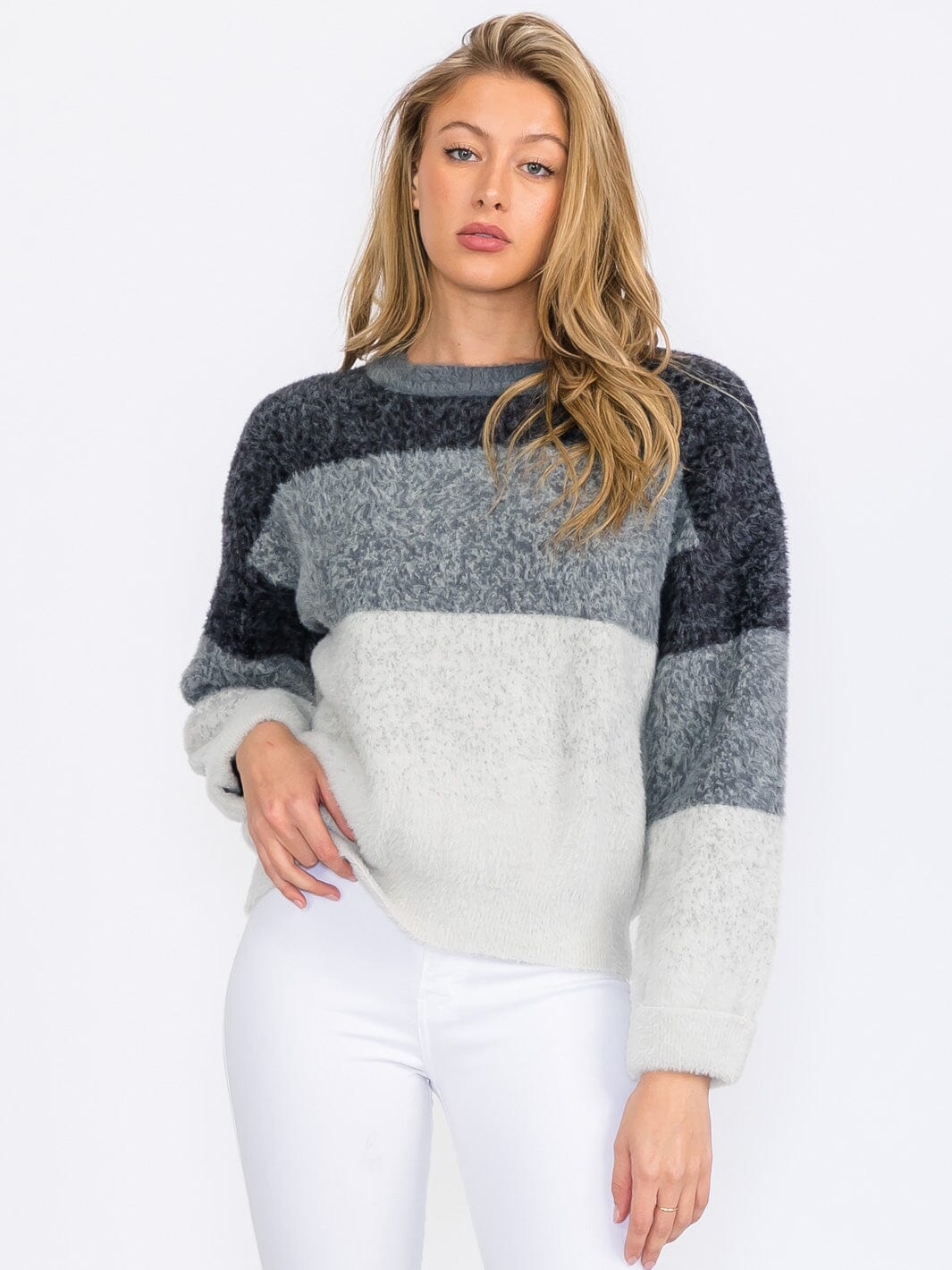 WOMEN'S LONG SLEEVE COLORBLOCK PULLOVER SWEATER