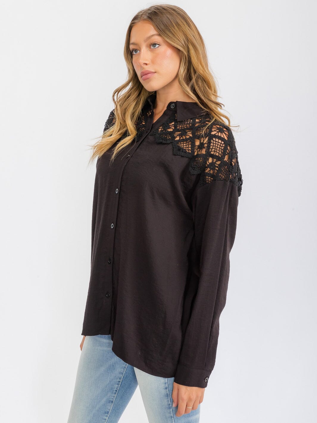 WOMEN'S LONG SLEEVE BUTTON UP LACE CROCHET DETAILED TOP