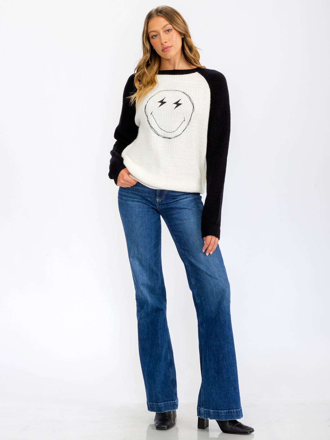 WOMEN'S LONG SLEEVE GRAPHIC COLORBLOCK PULLOVER SWEATER