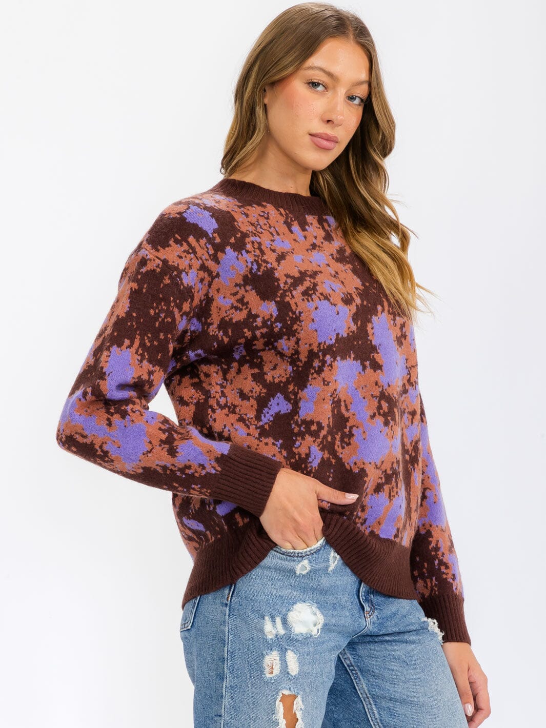 WOMEN'S LONG SLEEVE MULTI PRINT PULLOVER SWEATER
