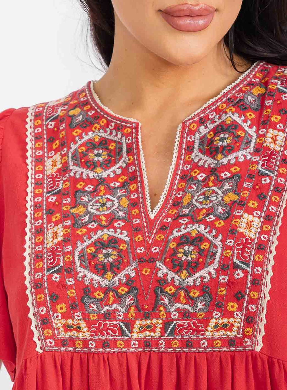 WOMEN'S SHORT SLEEVE V-NECK EMBROIDERY FLORAL TUNIC MIDI DRESS