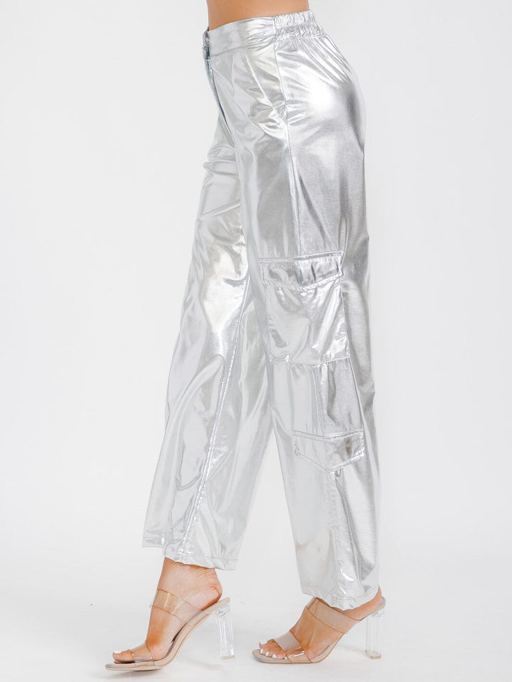 WOMEN'S BUTTON CLOSURE CARGO POCKETS METALLIC WIDE LEG PANTS