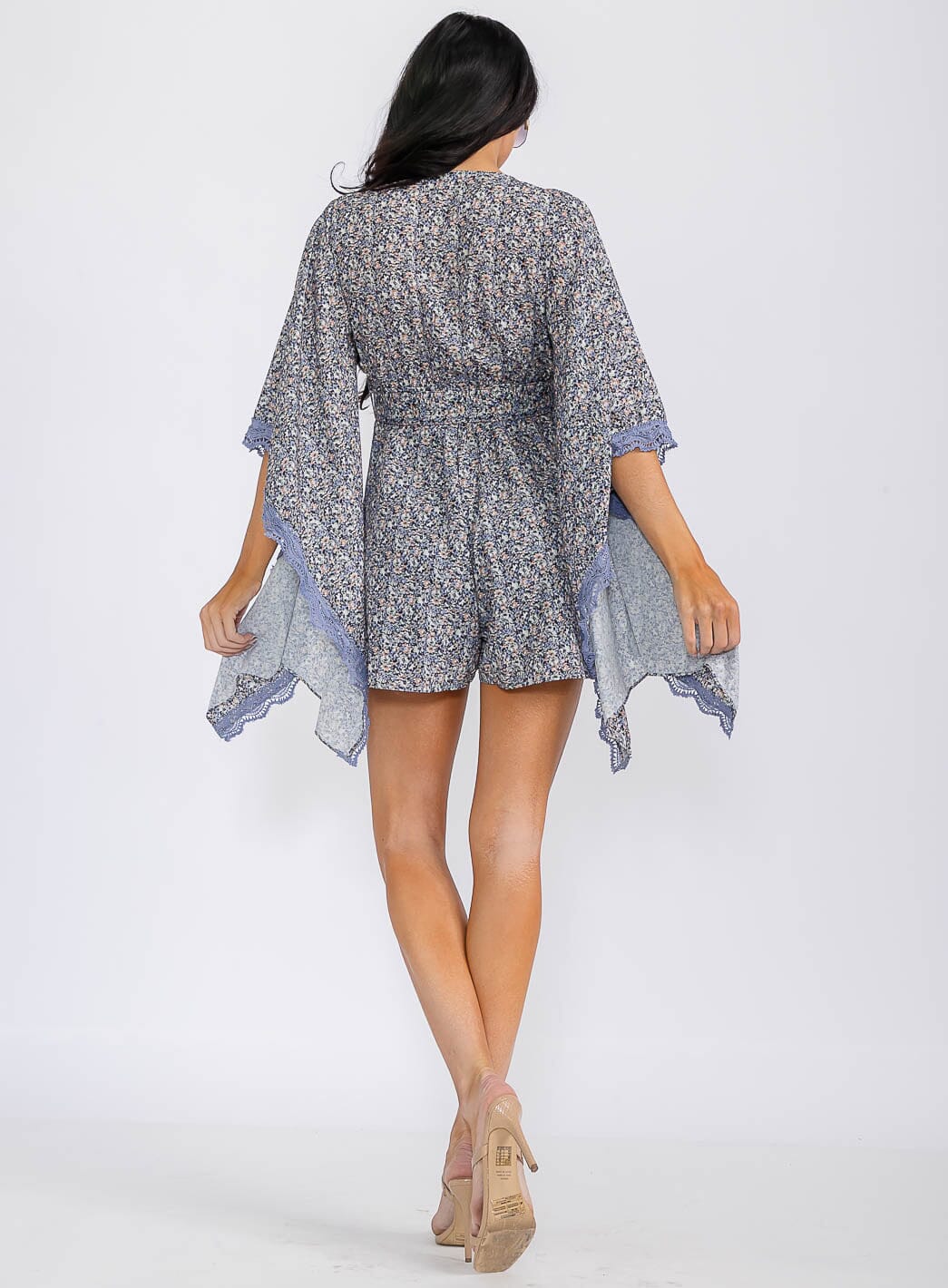 WOMEN'S SHORT BELL SLEEVES V-NECK BELTED FLORAL ROMPER