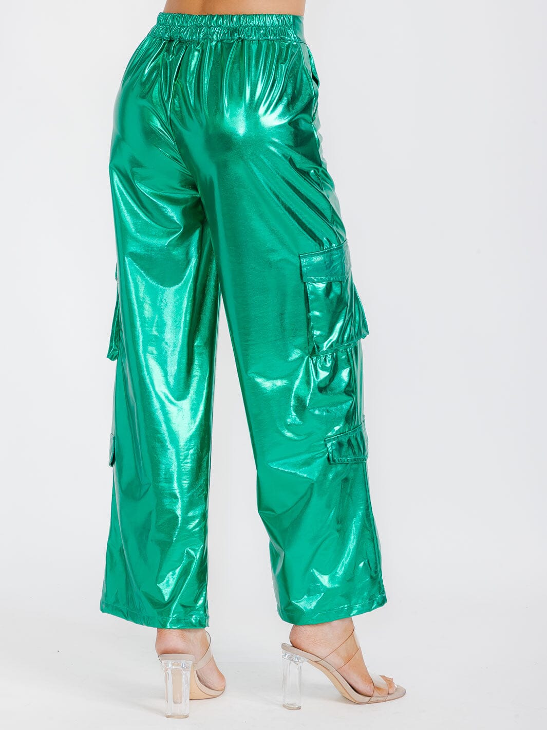 WOMEN'S BUTTON CLOSURE CARGO POCKETS METALLIC WIDE LEG PANTS