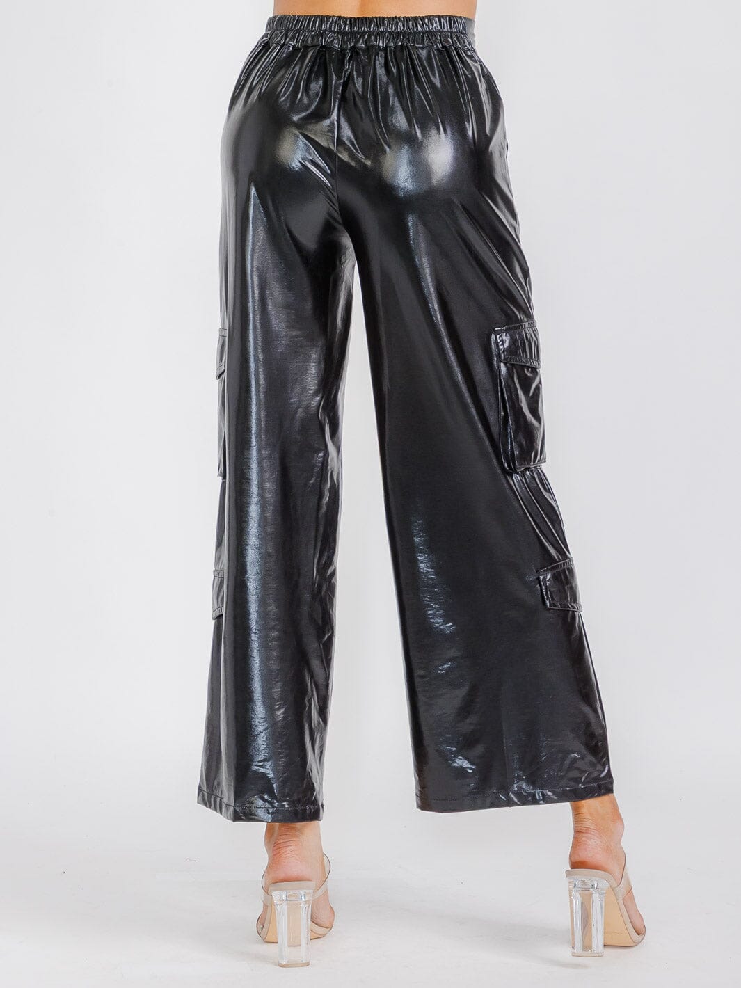 WOMEN'S BUTTON CLOSURE CARGO POCKETS METALLIC WIDE LEG PANTS