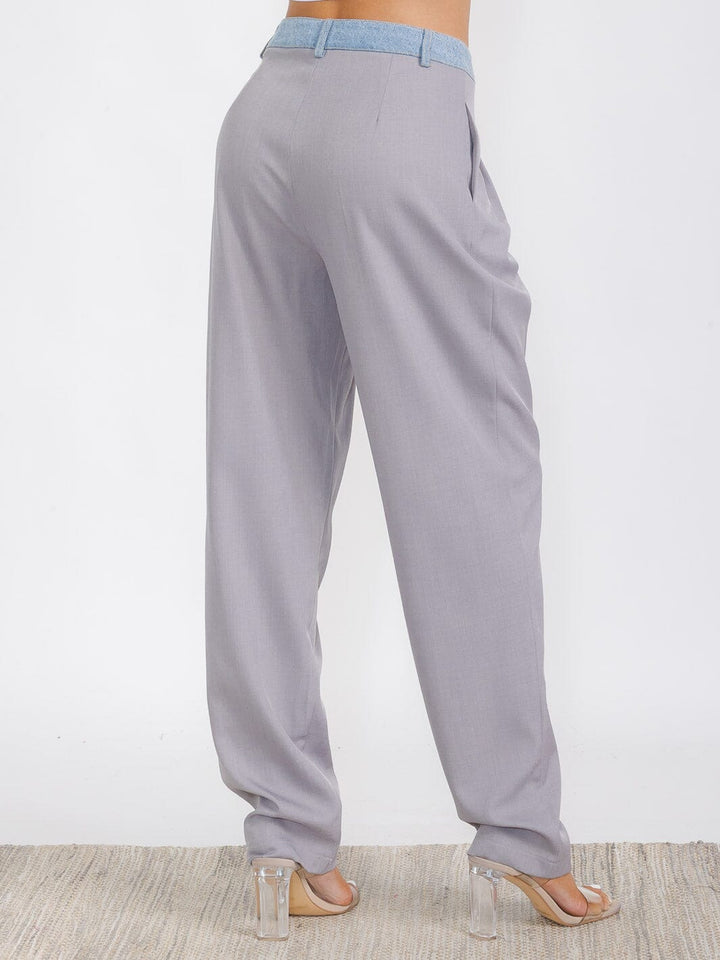 WOMEN'S BUTTON CLOSURE FRONT POCKETS PLEATED PANTS