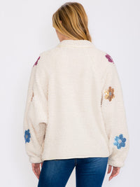 WOMEN'S LONG SLEEVES BUTTON CLOSURE FLOWERS DETAILED SHERPA SWEATER