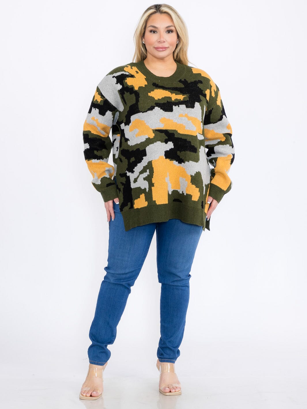 PLUS SIZE LONG SLEEVE CAMO PRINT PULLOVER SWEATER
