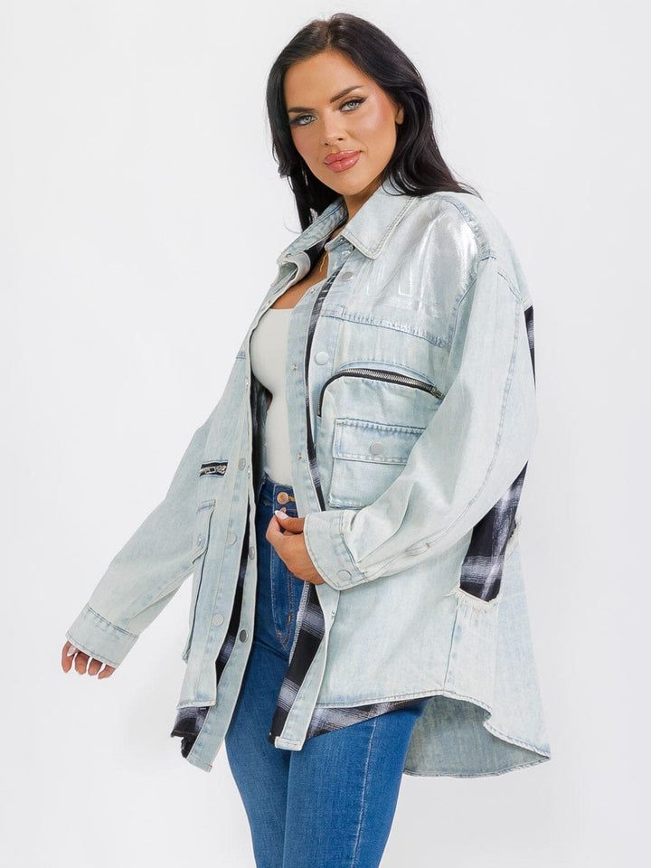 WOMEN'S LONG SLEEVE BUTTON CLOSURE POCKETS DENIM PLAID CONTRAST SHIMMER JACKET