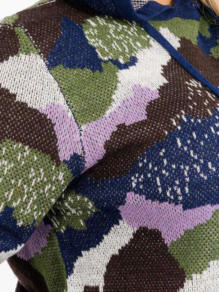 PLUS SIZE LONG SLEEVE CAMO PRINT PULLOVER HOODED SWEATER