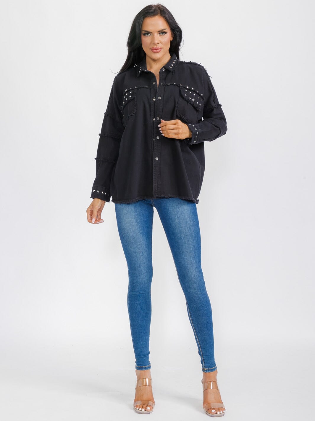 WOMEN'S LONG SLEEVE BUTTON CLOSURE STUDS DETAILED DENIM JACKET