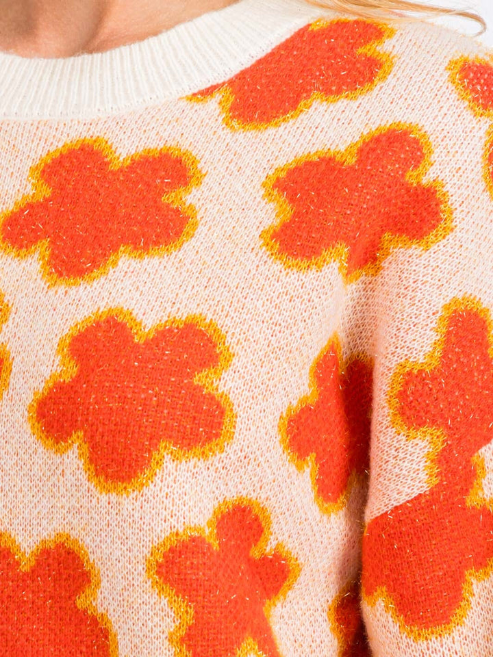 WOMEN'S LONG SLEEVES BUTTON CLOSURE FLOWERS DETAILED SHERPA SWEATER (Copy)