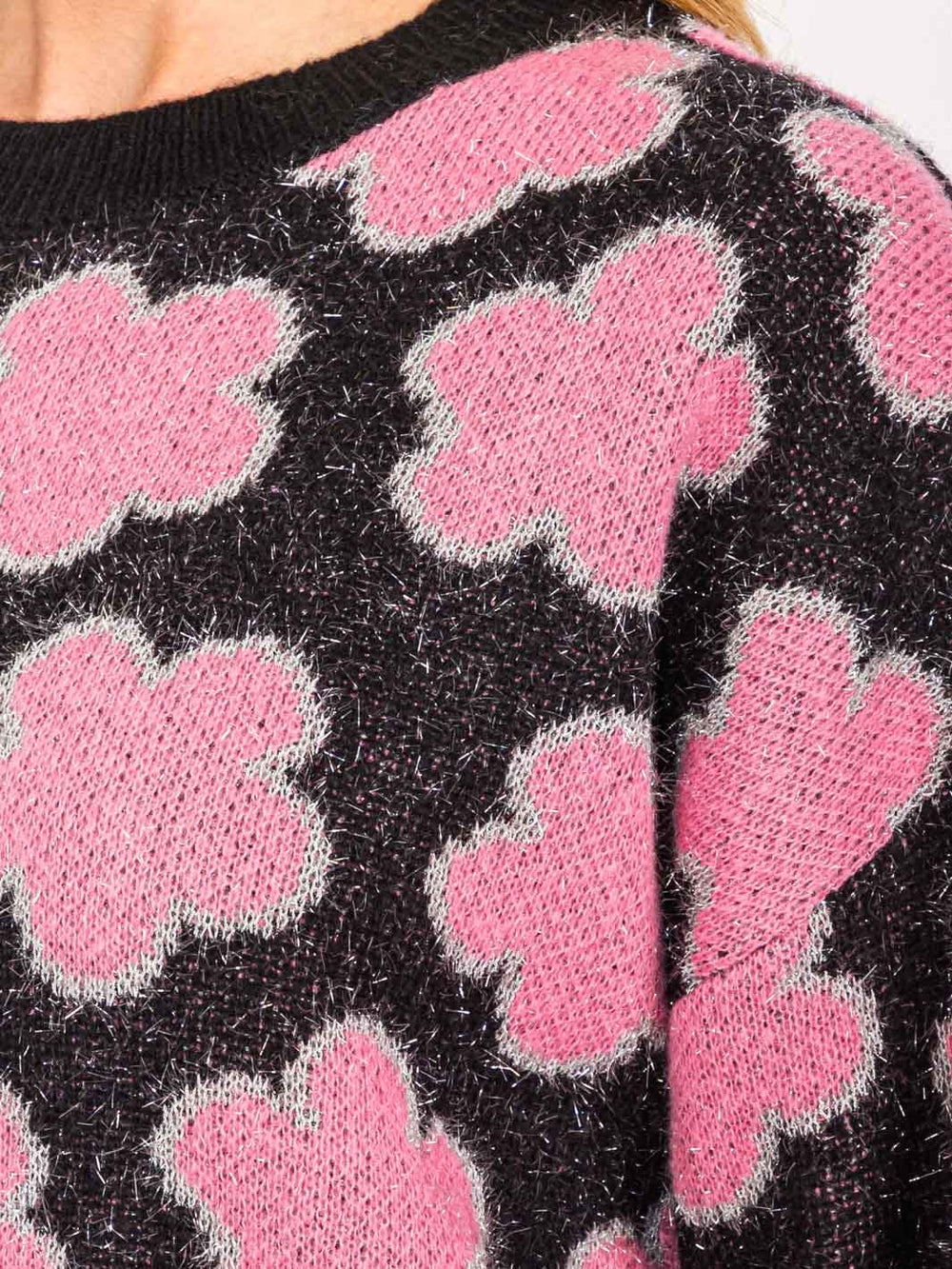 WOMEN'S LONG SLEEVES BUTTON CLOSURE FLOWERS DETAILED SHERPA SWEATER (Copy)