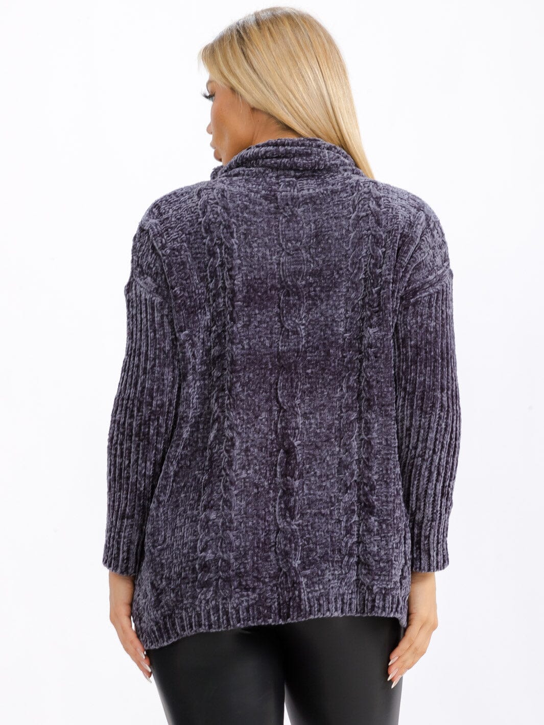 WOMEN'S LONG SLEEVE TURTLE NECK PULLOVER SWEATER