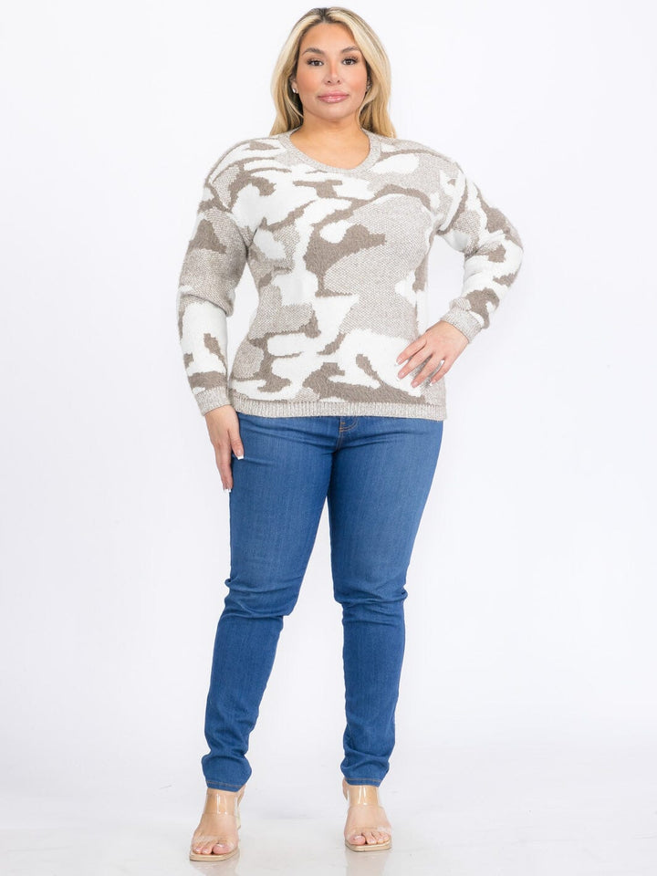PLUS SIZE LONG SLEEVES PULLOVER HIGH-LOW COLORBLOCK CAMO PRINT SWEATER