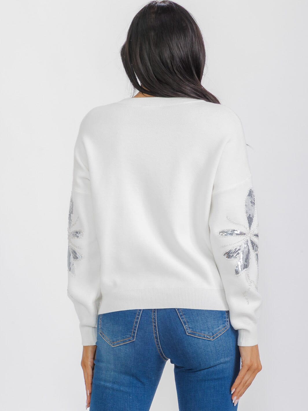 WOMEN'S LONG SLEEVE SEQUINS DETAILED PULLOVER SWEATER