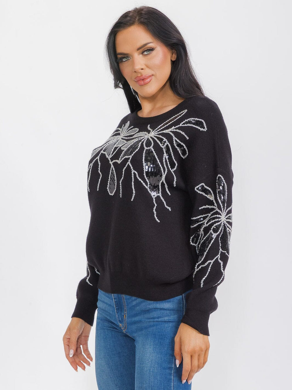 WOMEN'S LONG SLEEVE SEQUINS DETAILED PULLOVER SWEATER