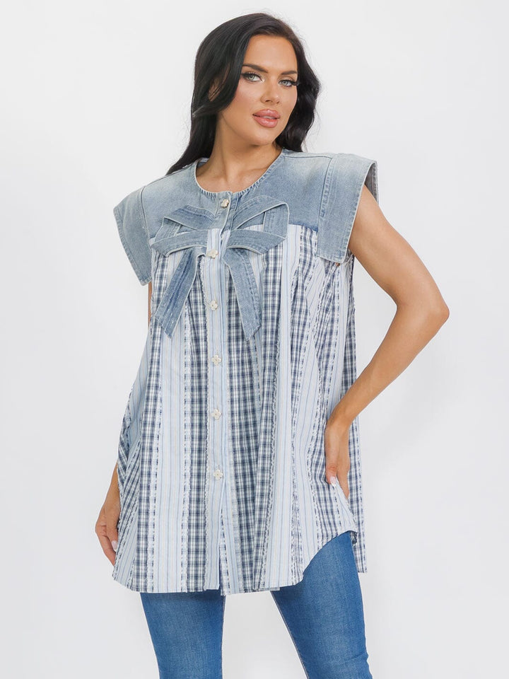 WOMEN'S SLEEVELESS BUTTON UP DENIM CONTRAST BOW TUNIC TOP