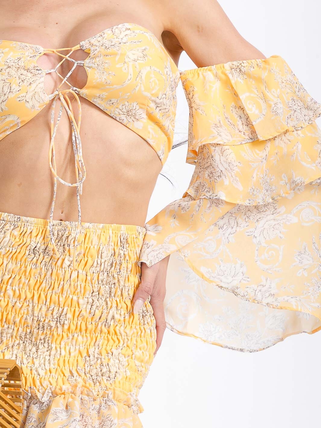 WOMEN'S RUFFLE SLEEVES CROP TOP & SMOCK MINI SKIRT FLORAL 2PC. SET