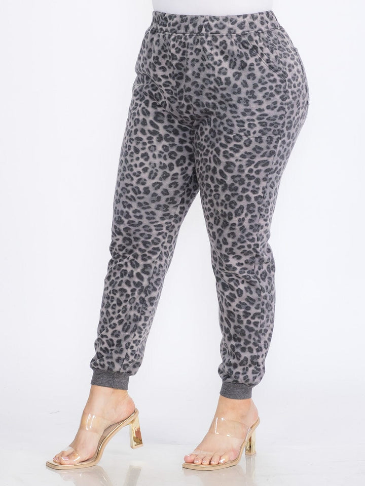 PLUS SIZE ELASTIC WAIST FRONT POCKETS ANIMAL PRINT JOGGER PANTS