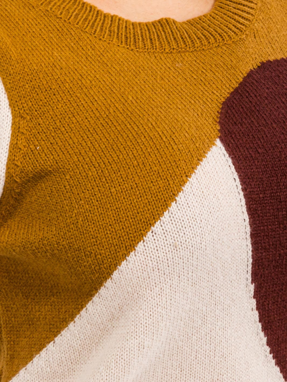 PLUS SIZE LONG SLEEVE COLORBLOCK PULLOVER SWEATER