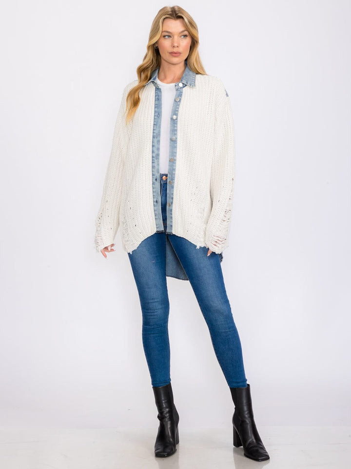 WOMEN'S LONG SLEEVE BUTTON CLOSURE KNIT DENIM CONTRAST DISTRESS JACKET