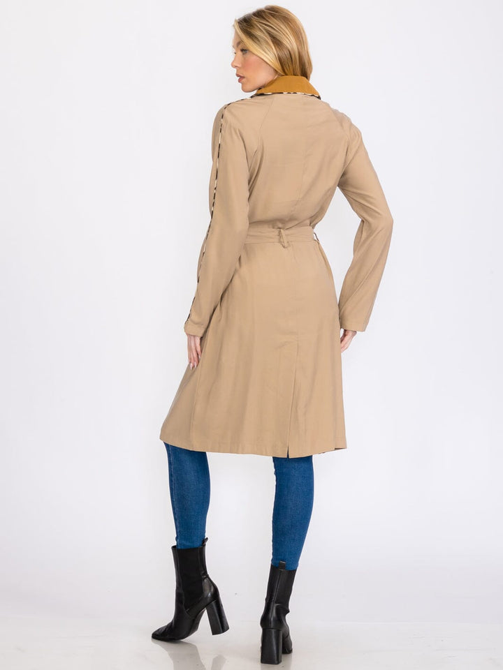 WOMEN'S LONG SLEEVES BUTTON CLOSURE FRONT POCKETS ANIMAL PRINT TRIM COAT