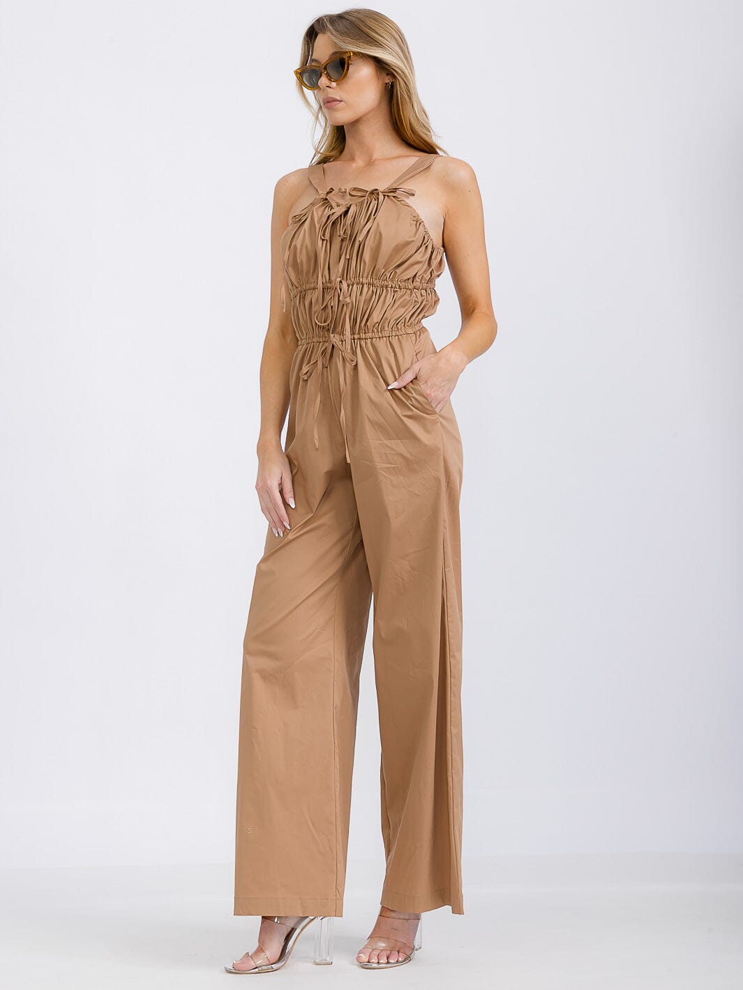 WOMEN'S SLEEVELESS RUCHED FRONT POCKETS WIDE LEG JUMPSUIT