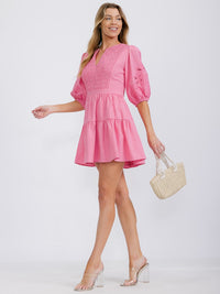 WOMEN'S SHORT PUFF SLEEVE V-NECK SMOCK TIERED FIT & FLARE MINI DRESS