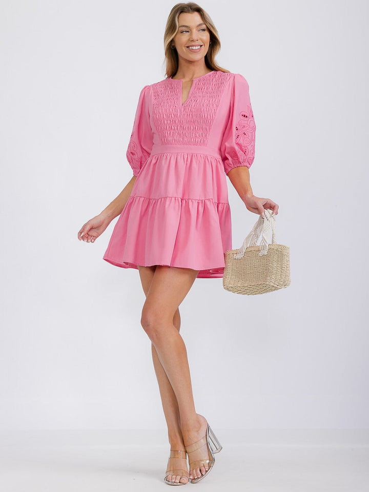 WOMEN'S SHORT PUFF SLEEVE V-NECK SMOCK TIERED FIT & FLARE MINI DRESS
