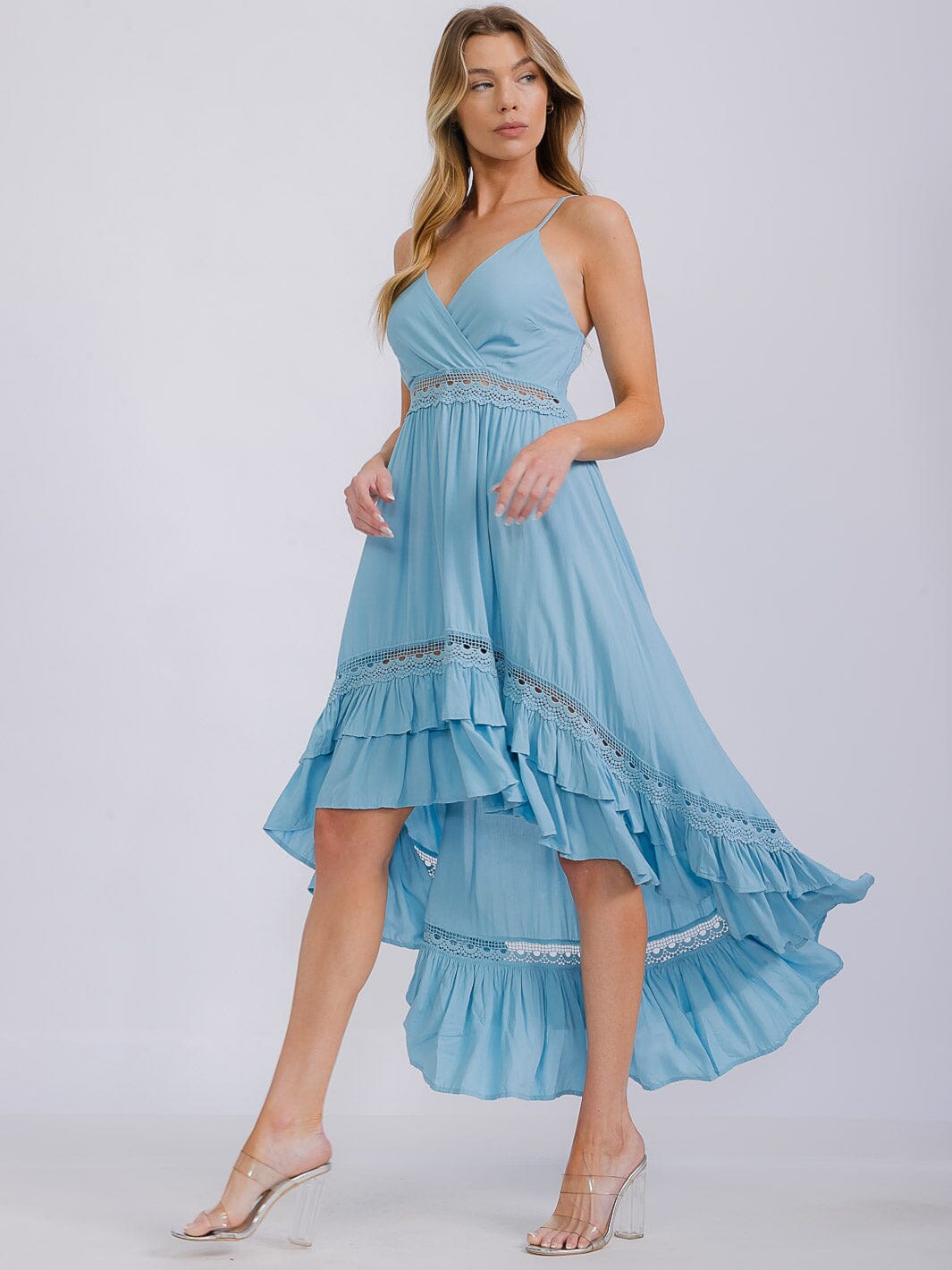 WOMEN'S SLEEVELESS V-NECK HIGH-LOW RUFFLE TRIM MAXI DRESS