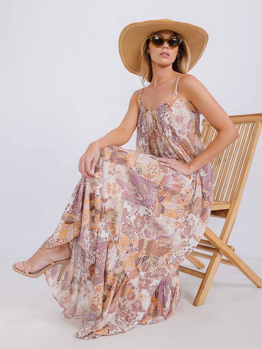 WOMEN'S SLEEVELESS OPEN BACK FLORAL PRINT MAXI DRESS