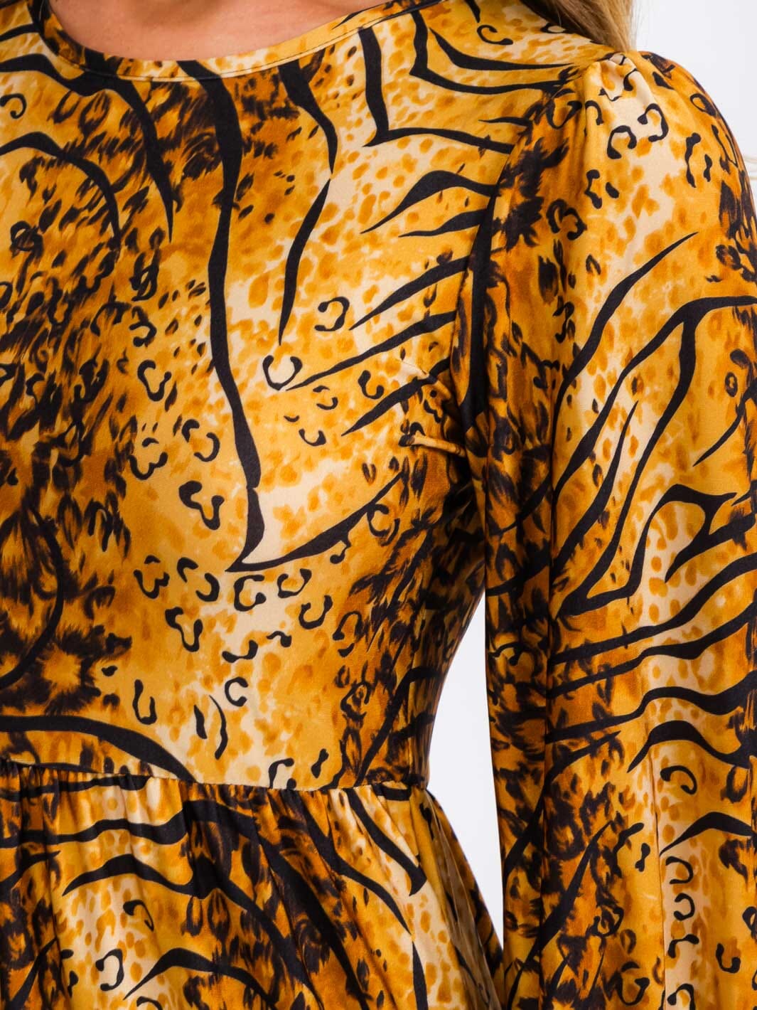 WOMEN'S 3/4 SLEEVE FRONT POCKETS MULTI PRINT TIERED MIDI DRESS