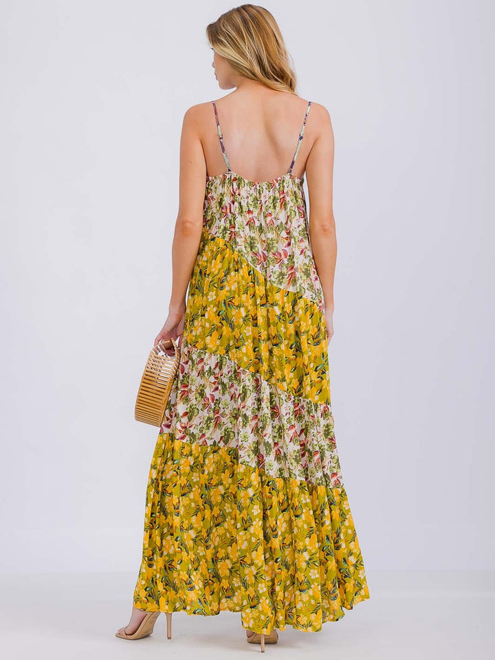 WOMEN'S SLEEVELESS V-NECK TIERED FLORAL MAXI DRESS