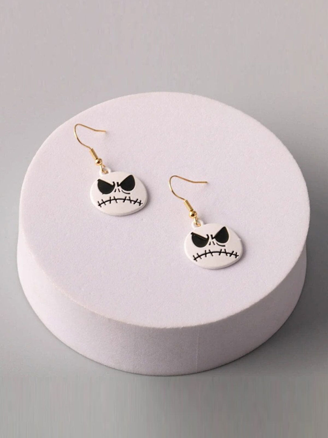 FASHION JACK SKELLINGTON HEAD EARRINGS