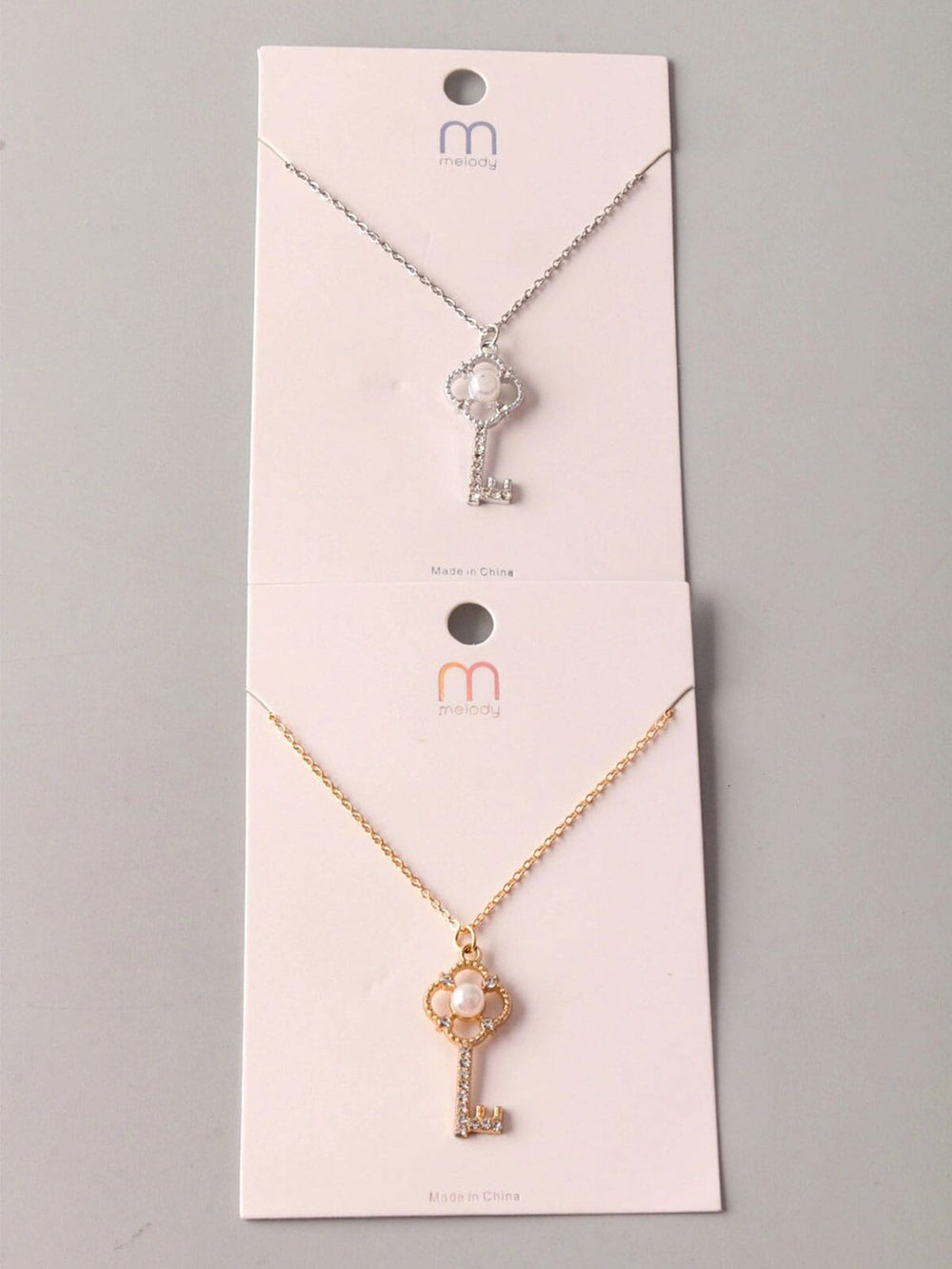 FASHION GOLD & SILVER PEARL KEY PENDANT NECKLACE