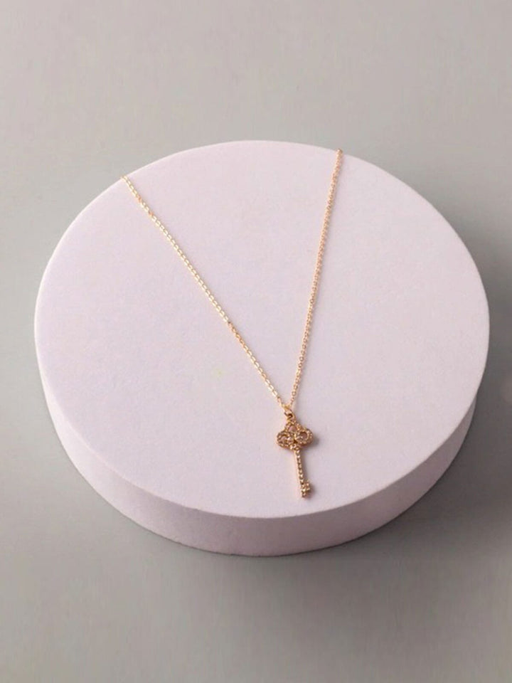 FASHION GOLD & SILVER KEY PENDANT NECKLACE