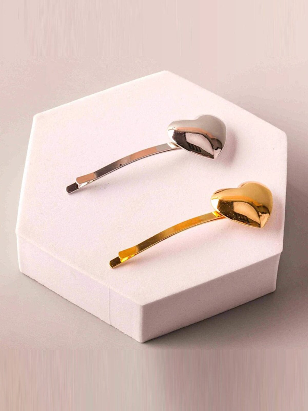 FASHION ASSORTED COLORS HEART HAIR CLIP BARRETTES