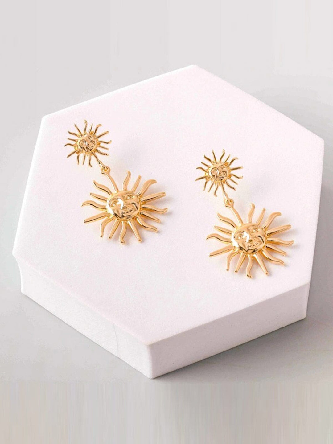 FASHION GOLD SUN HANGING EARRINGS
