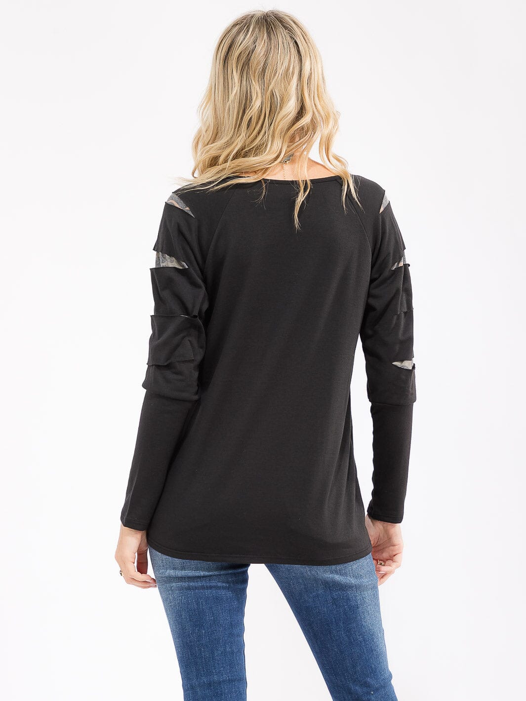 WOMEN'S LONG SLEEVE CAMO PRINT DETAILED LOOSE FIT TOP