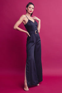 WOMEN'S SLEEVELESS V-NECK BELTED SKINNY WIDE LEG JUMPSUIT