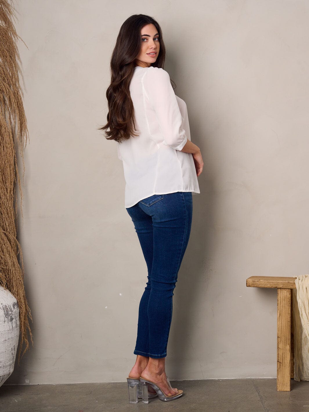 WOMEN'S 3/4 SLEEVE PEARL DETAILED TUNIC TOP