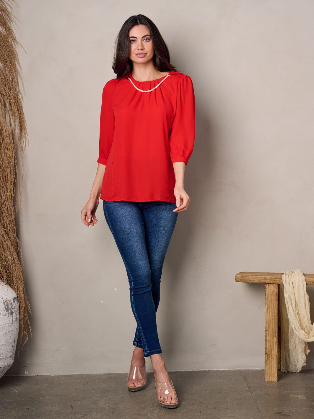 WOMEN'S 3/4 SLEEVE PEARL DETAILED TUNIC TOP