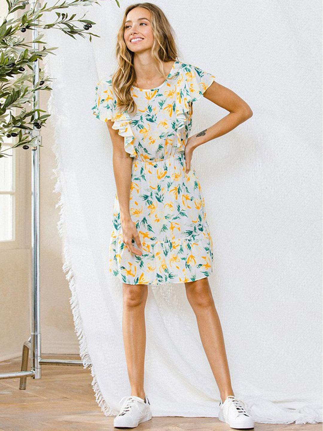 WOMEN'S RUFFLE BACK TIE FLORAL MINI DRESS