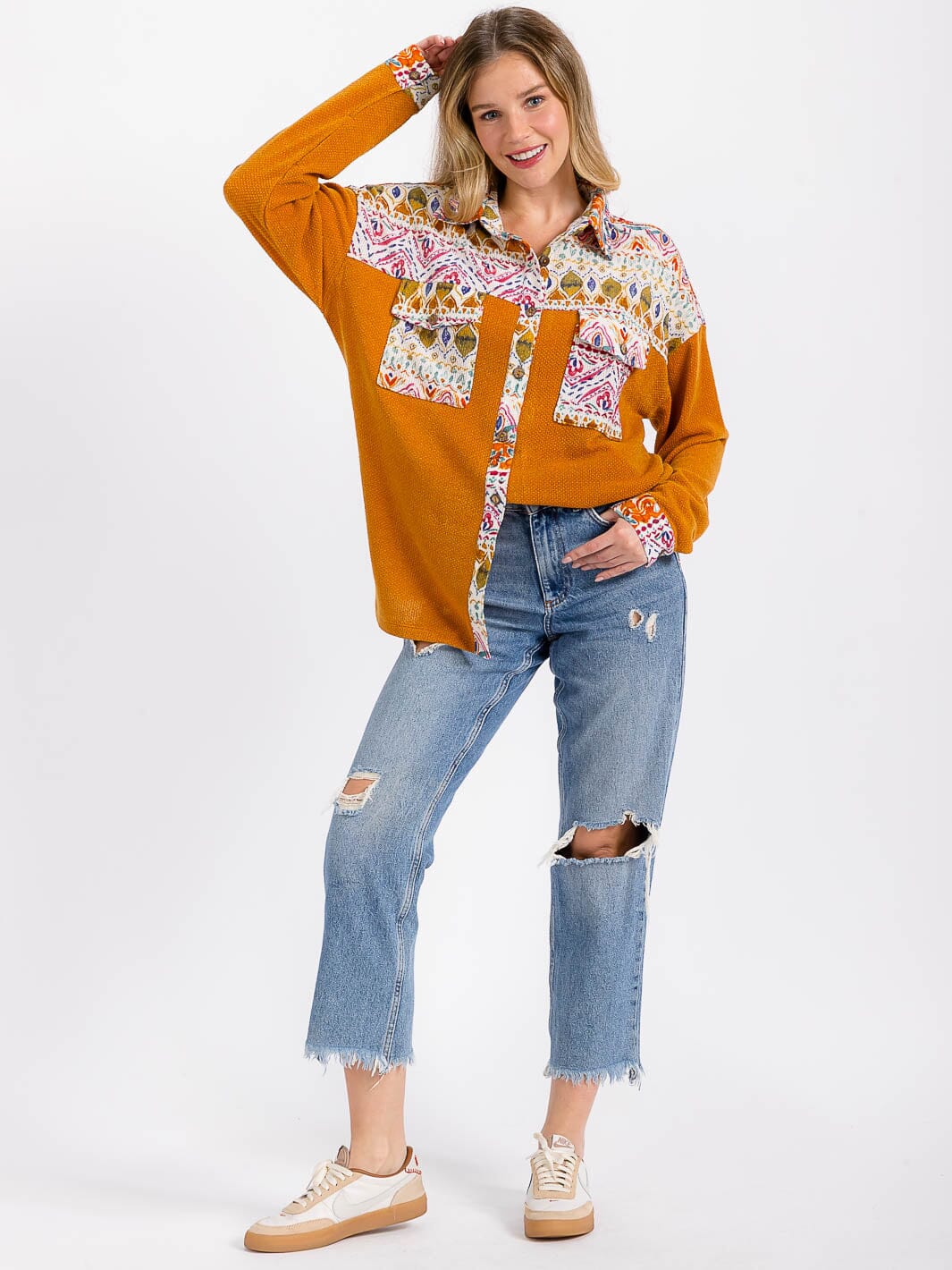 WOMEN'S LONG SLEEVE FRONT POCKET BUTTON CLOSURE MULTI PRINT TOP