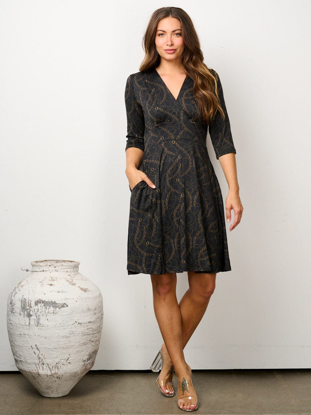 WOMEN'S 3/4 SLEEVE V-NECK POCKETS CHAIN PRINT MINI DRESS