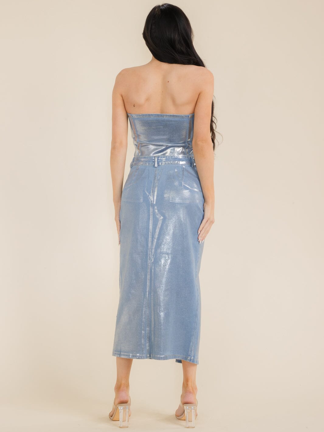 WOMEN'S SLEEVELESS SHIMMER DENIM CROP TOP