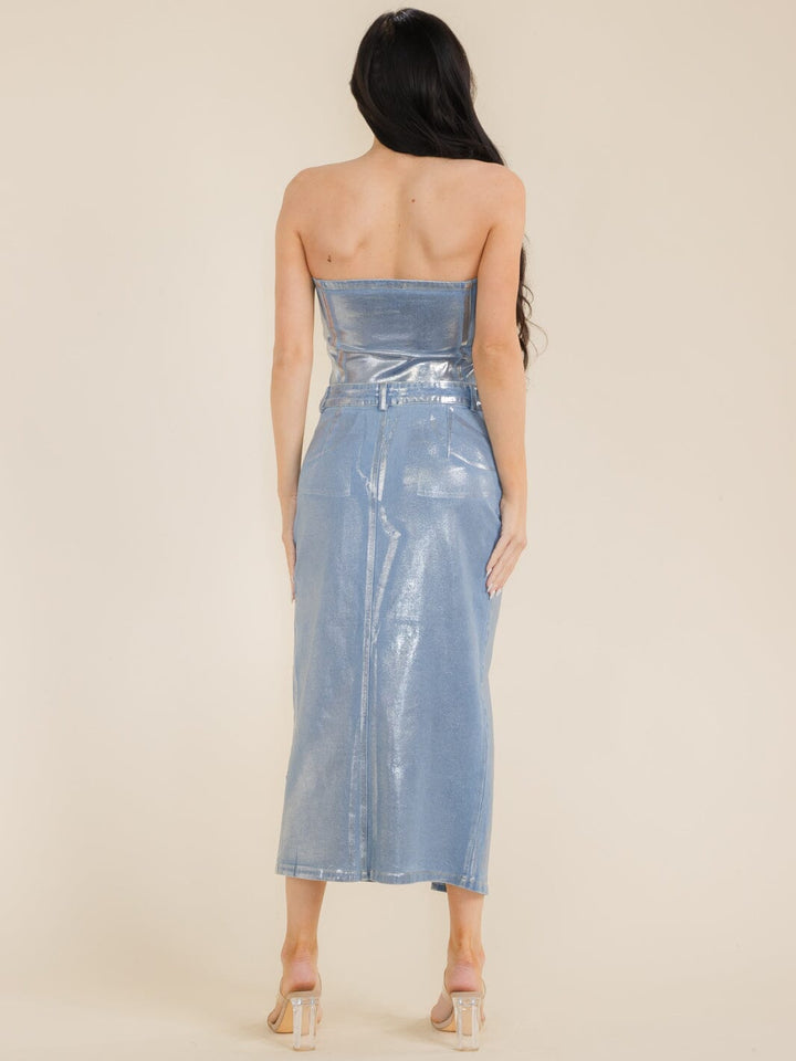 WOMEN'S SLEEVELESS SHIMMER DENIM CROP TOP