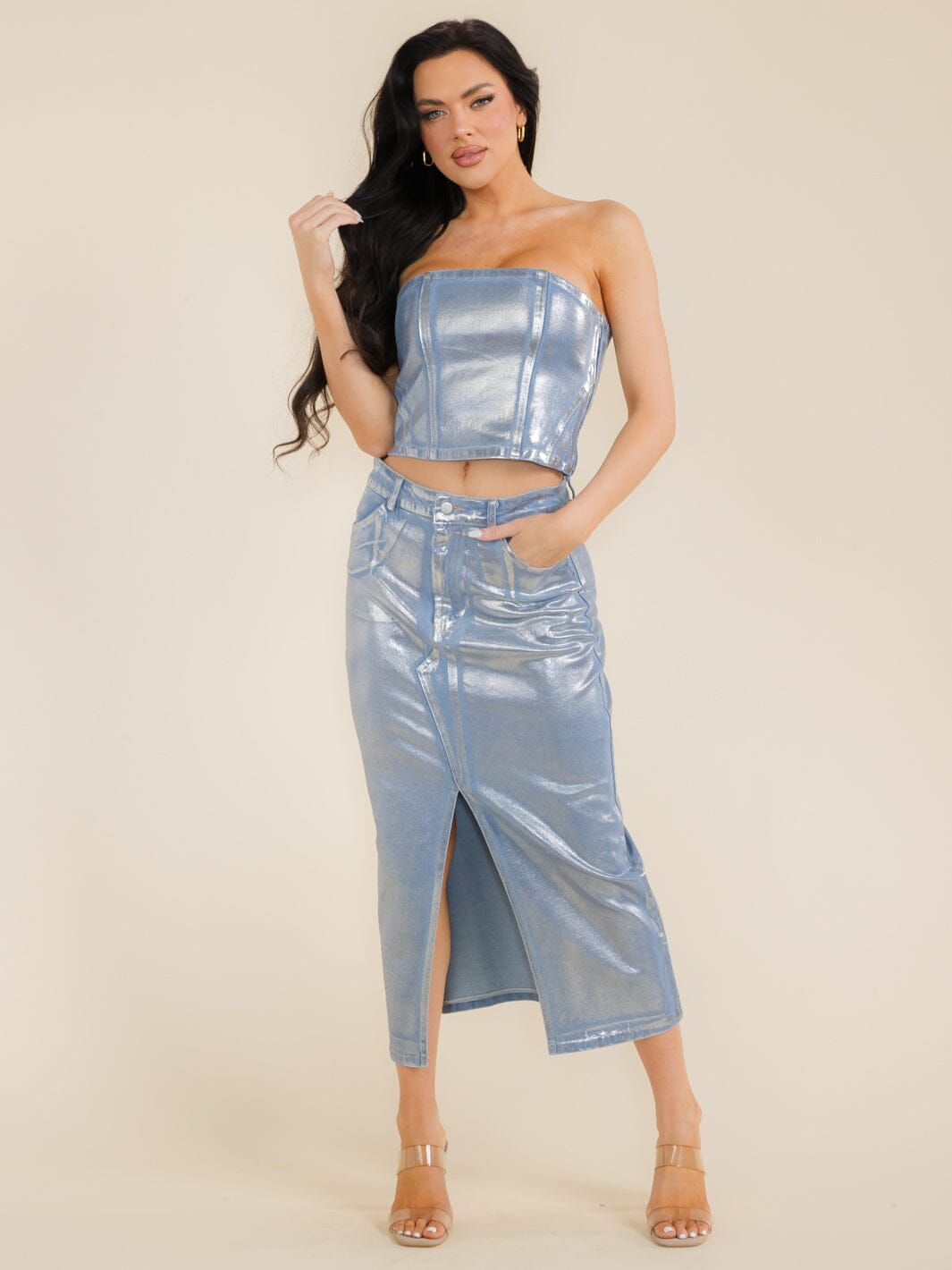 WOMEN'S SLEEVELESS SHIMMER DENIM CROP TOP