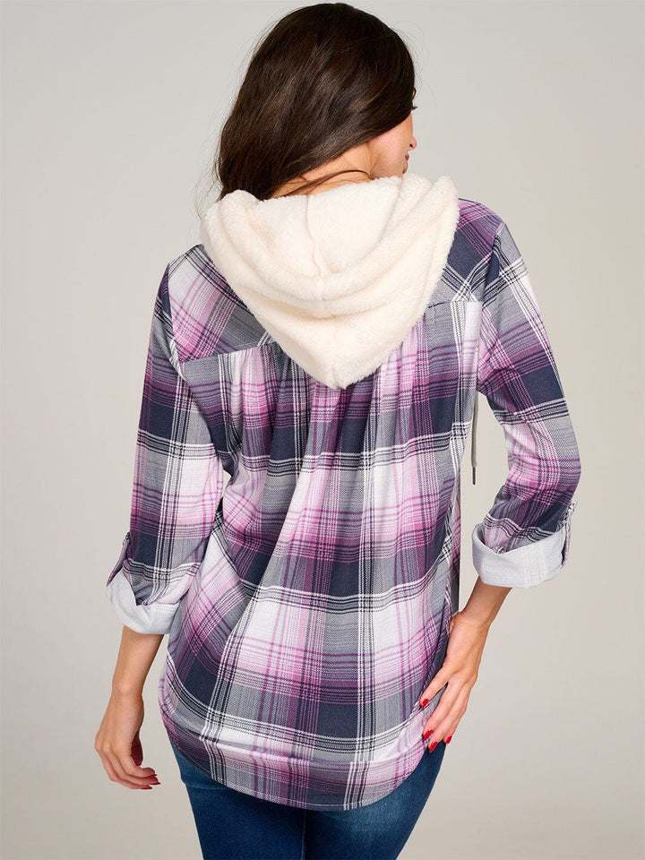 WOMEN'S LONG SLEEVE FRONT POCKET BUTTON UP SHERPA HOODED PLAID SHIRT